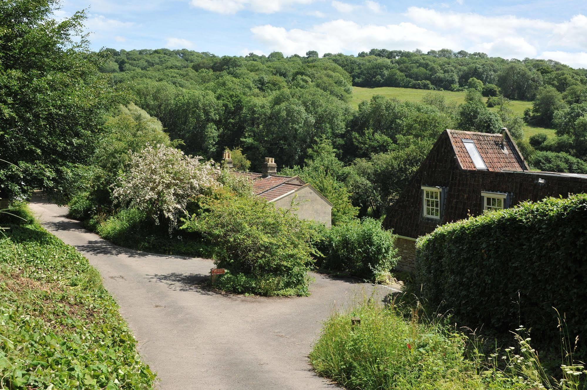 Tucking Mill View- Self Catering Appartement Bath Buitenkant foto