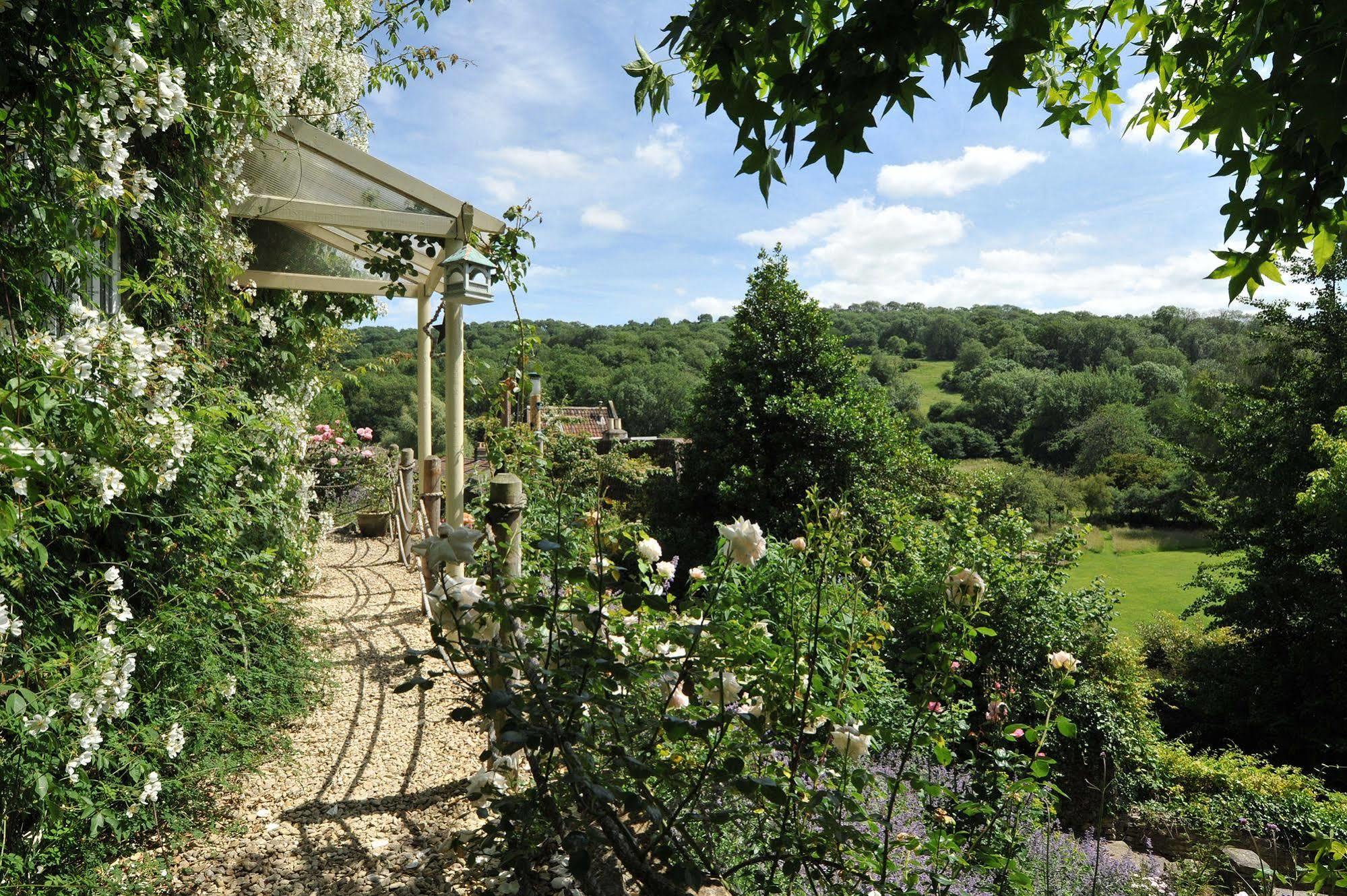 Tucking Mill View- Self Catering Appartement Bath Buitenkant foto